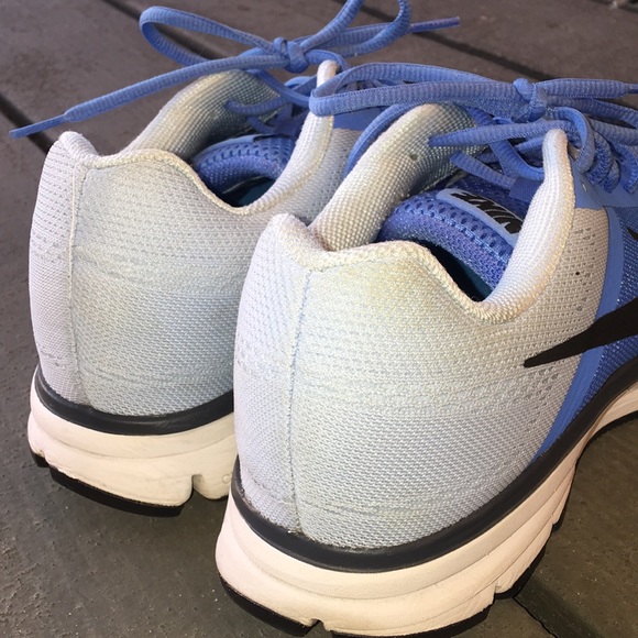 Nike - Picture 8 of 8